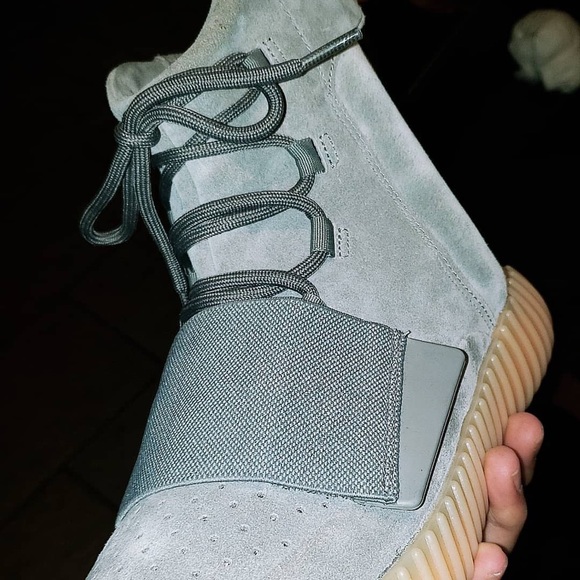 Yeezy 750 grey gum - Picture 2 of 6